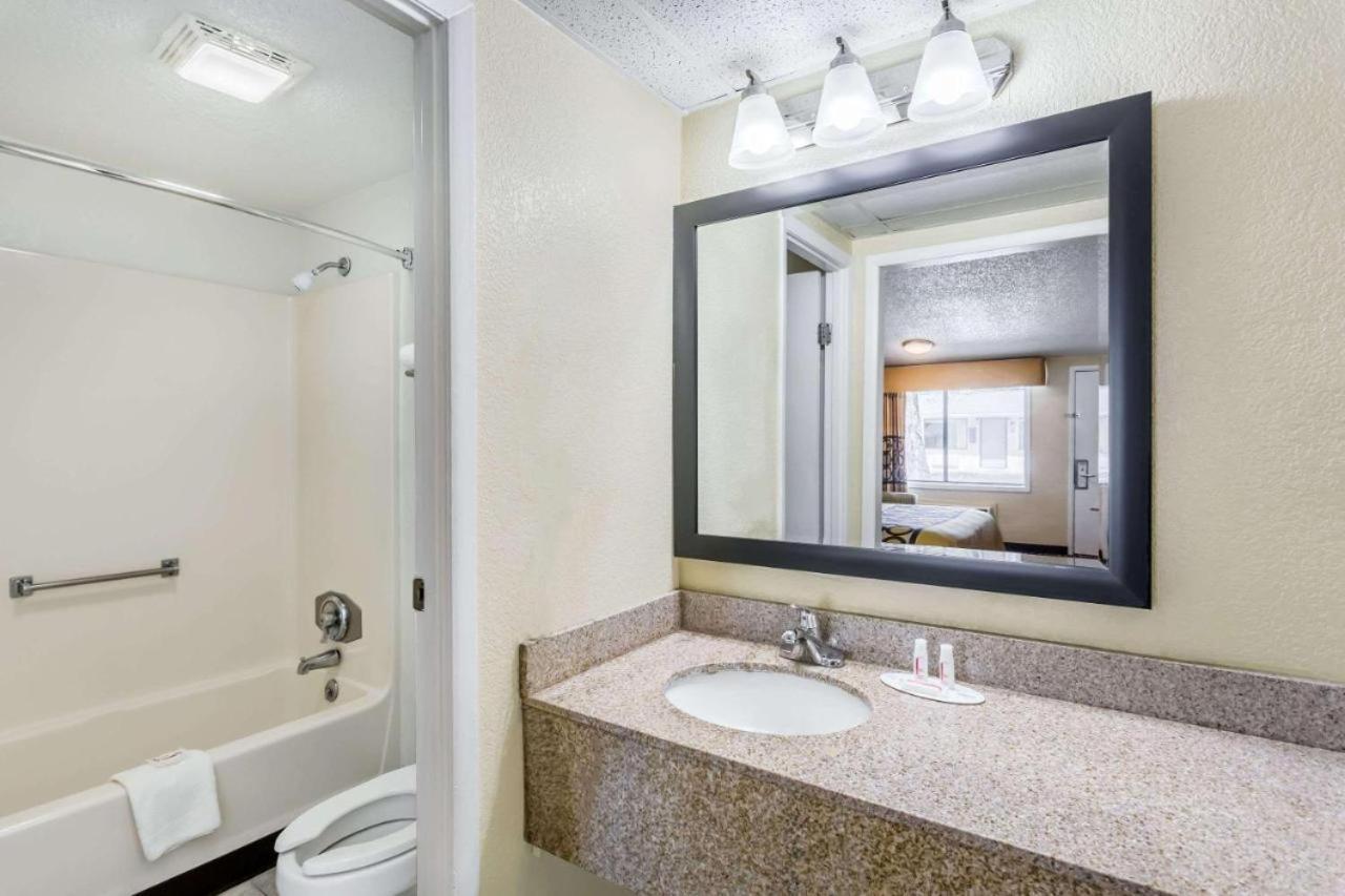 Amerivu Inn & Suites-Extended Stay Aberdeen מראה חיצוני תמונה