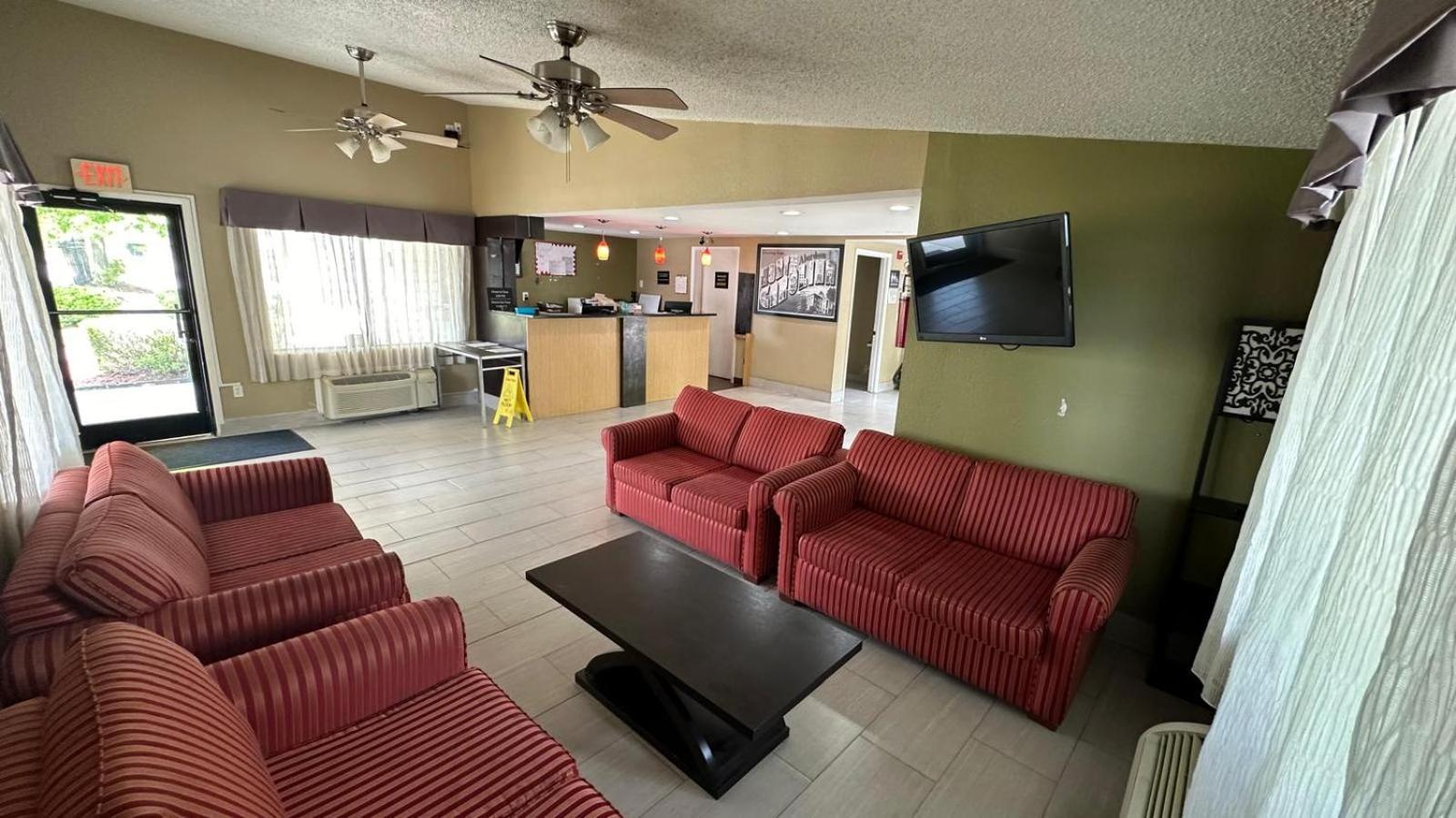 Amerivu Inn & Suites-Extended Stay Aberdeen מראה חיצוני תמונה